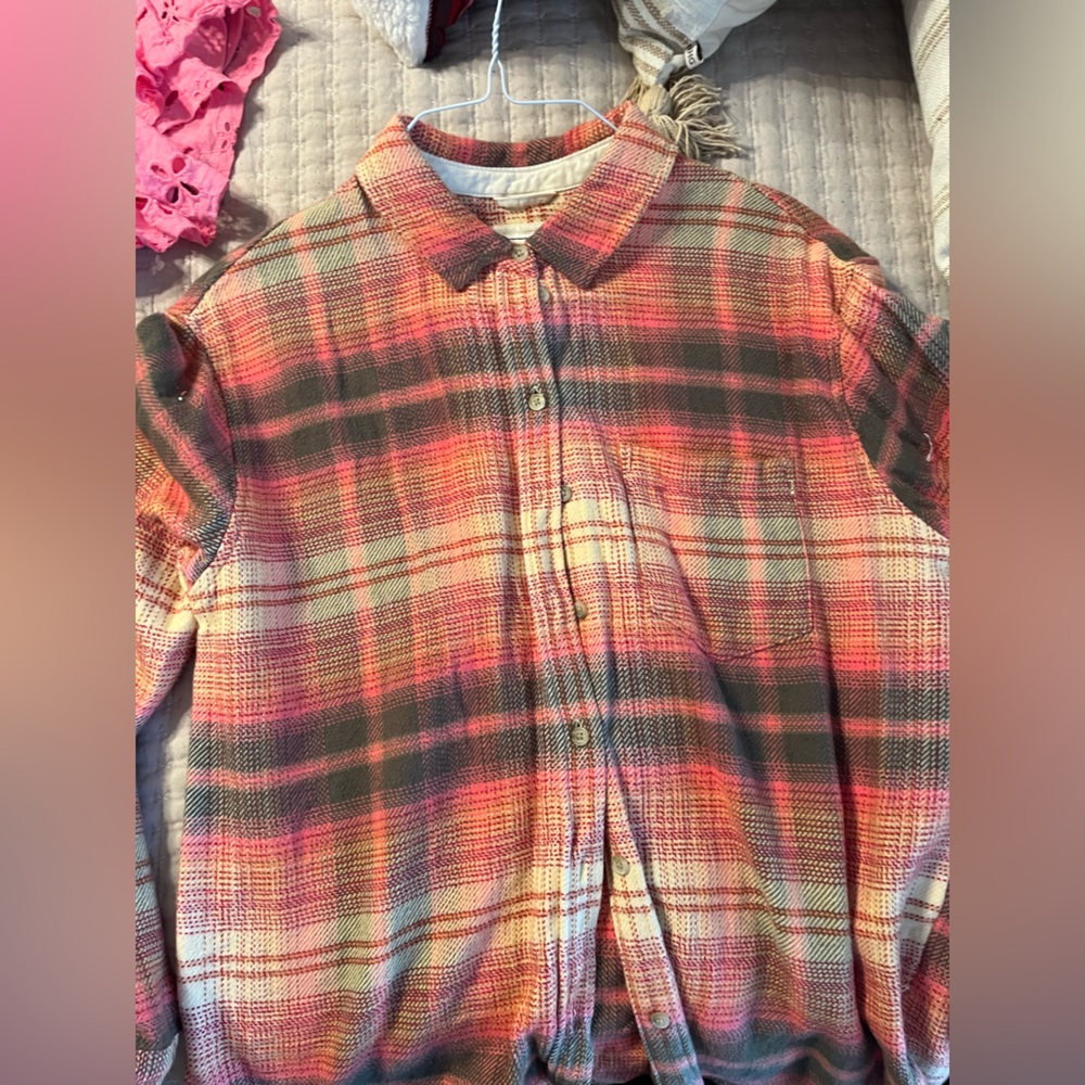Xs American eagle flannel top